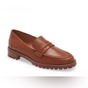 The Corinne Lug Sole Loafer in Dried Maple